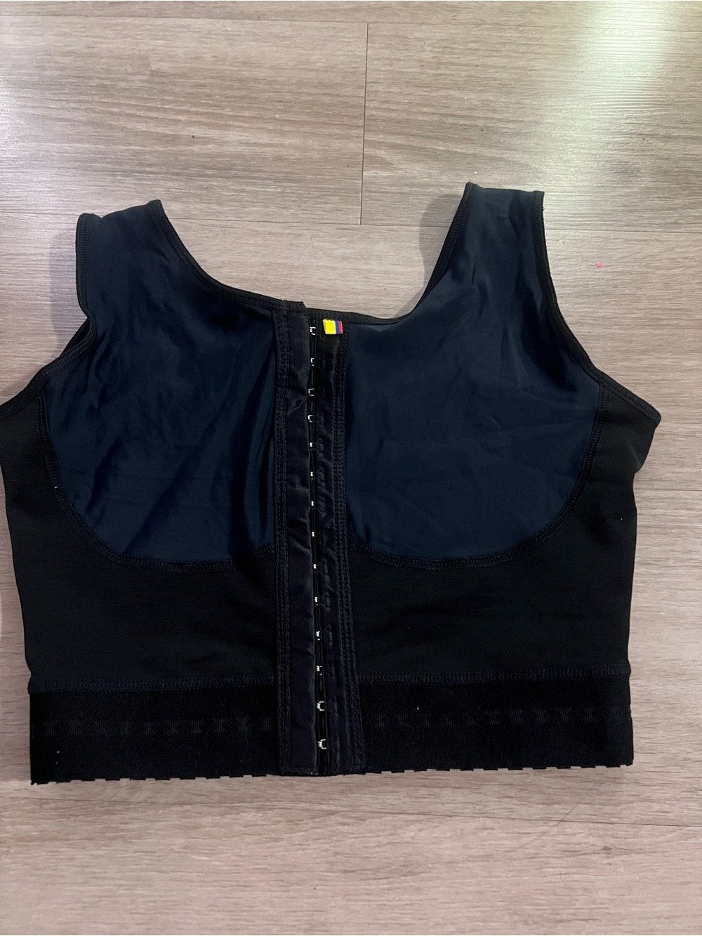 Black Front-Closure Women’s Support Crop Top